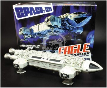 Eagle Transporter Space 1999  MPC 913 skala 1/72