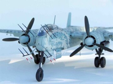 Heinkel He 219 A-7 Uhu German Night Fighters in World War II - Tamiya 61057 skala 1/48
