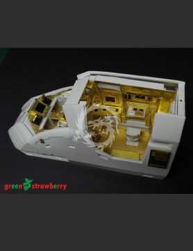 04217-1_32 Colonial Raptor – Interior 1/32 Green Strawberry