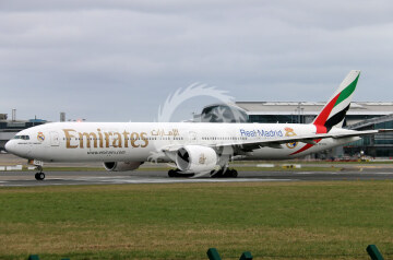 Boeing 777-300 EMIRATES Real Madrid Pas-Decals 1/144