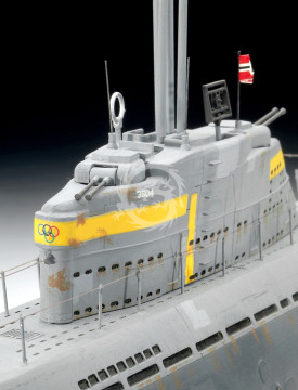 Model plastikowy German Submarine Type XXI Revell 05177 1/144