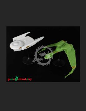 08219-1_1000 U.S.S. Grissom & Klingon Bird of Prey 1/1000 greenstrawberry