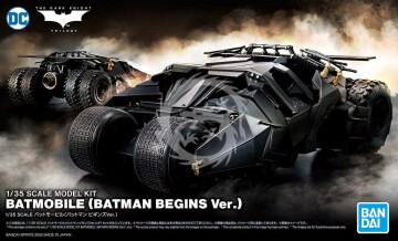 BATMOBILE Bandai 62184  (BATMAN BEGINS Ver.) Skala 1/35