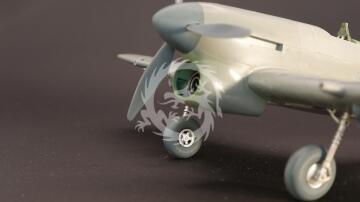 MDR48315 Metallic Details Koła i goleń podwozia ogonowego Hawker Typhoon 1/48