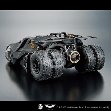 BATMOBILE Bandai 62184  (BATMAN BEGINS Ver.) Skala 1/35