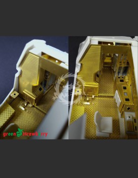 04217-1_32 Colonial Raptor – Interior 1/32 Green Strawberry