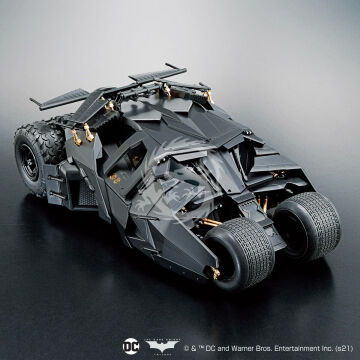 BATMOBILE Bandai 62184  (BATMAN BEGINS Ver.) Skala 1/35