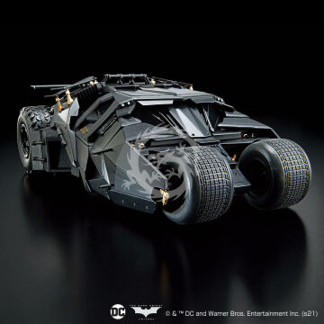 BATMOBILE Bandai 62184  (BATMAN BEGINS Ver.) Skala 1/35