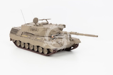  Leopard 1A4 - Heller 81126 skala 1/35