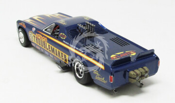 Samochód Son of Troublemaker Chevy El Camino Funny Car  - Atlantis Model AMCM2204 skala 1/24