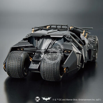 BATMOBILE Bandai 62184  (BATMAN BEGINS Ver.) Skala 1/35