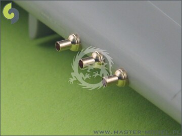 P-40 E - N fairings w/blast tubes for .50cal Browning (6pcs) Master AM-48-025 skala 1/48