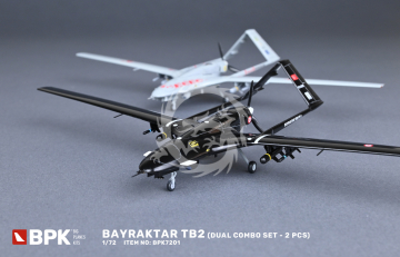 Bayraktar TB2 Dual combo set 2w1 - BPK 7230 skala 1/72