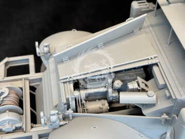 M3/M3A1 US Halftrack - Andy's Hobby Headquarters AHHQ-010 skala 1/16 