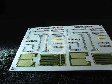  ACES II Seat belts - Metallic Details MDP32018 skala 1/32