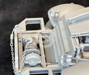 M3/M3A1 US Halftrack - Andy's Hobby Headquarters AHHQ-010 skala 1/16 