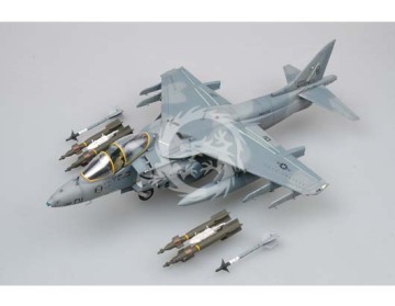 AV-8B Harrier II Trumpeter 02229 skala 1/32