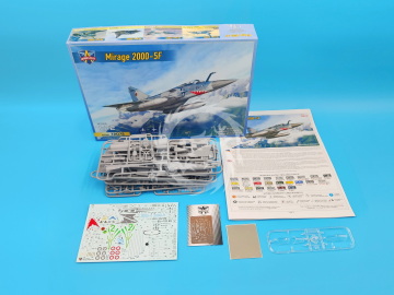 Mirage 2000-5F - Modelsvit 72072 skala 1/72