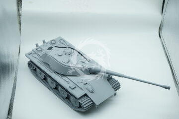  Fist of War German E60 ausf.D 12.8cm tank late type - Modelcollect UA35040 skala 1/35