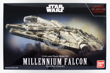 PROMOCYJNA CENA - Millennium Falcon 1211 - Last Jedi 1/144 Bandai