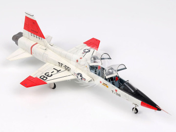 Model plastikowy T-38A Talon 'The White Rocket', Wolfpack WP10012 skala 1/48