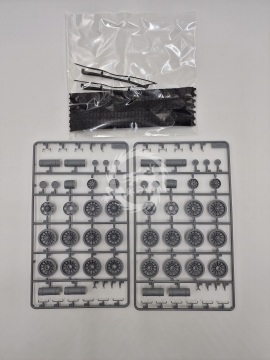 G95 T-34 '102 Rudy' skala 1:35 - MisterCraft mscG95 