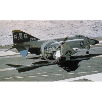 Zestaw dodatków F-4 Phantom II Ailerons and Flaps (for Hasegawa) Cat4 R48048 skala 1/48