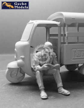 PRZEDSPRZEDAŻ - 60‘~70’s Saigon Shuttle Motor-Tricycle Depot and a take break drive [2 kits In 1 box] Gecko Models 35GM0113 skala 1/35
