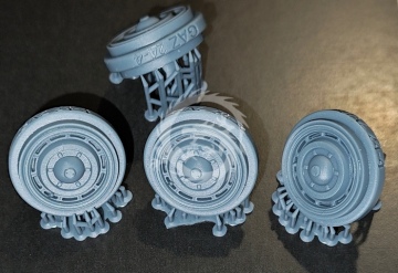 Gaz 24/31 Volga wheels (type 4 ) + converse - Start43 St131 skala 1/24