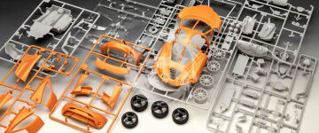 McLaren 750S - Revell 67734 skala 1/24