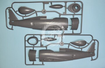 PREORDER - Republic P-47C Thunderbolt with Ferry Tank Dora Wings DW48054 skala 1/48