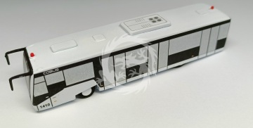 Autobus lotniskowy Cobus 3000 - Banzai 144503 skala 1/144