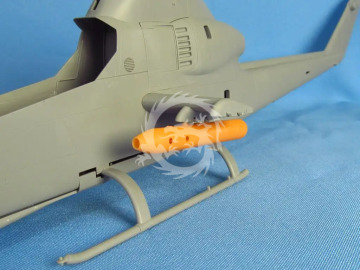 M18 gun pod with M134 Minigun - Metallic Details MDR3212 skala 1/32