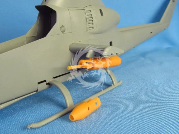 M18 gun pod with M134 Minigun - Metallic Details MDR3212 skala 1/32