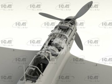 Yak-9T ICM 32090 skala 1/32