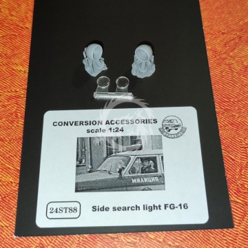Side search light  FG-16  2pcs - Start43 St88 skala 1/24