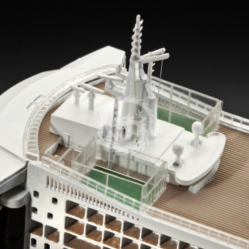 Model plastikowy Queen Mary 2 Revell 05231 1/700
