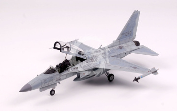 TA-50 Golden Eagle 'LIFT' ROKAF Lead-In Fighter Trainer Wolfpack. WP14816 skala 1/48