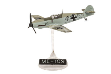  Starter Kit Messerschmitt Bf109E & Ju87B Stuka - Revell 73770 skala 1/144 