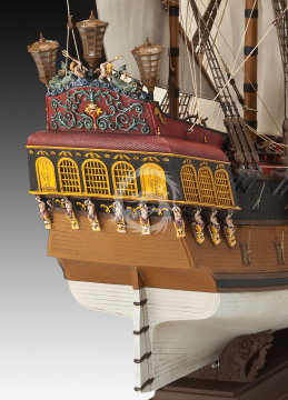 DUŻY Statek piracki Pirate ship Revell 05605 skala 1/72