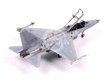 TA-50 Golden Eagle 'LIFT' ROKAF Lead-In Fighter Trainer Wolfpack. WP14816 skala 1/48