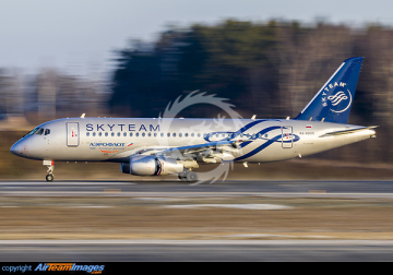 Sukhoi Superjet 100-95B - Aeroflot Sky Team Livery RA-89015 -  BOA44122