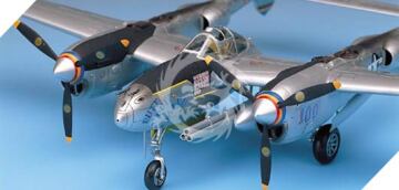 P-38J Lightning - Academy 2126 skala 1/48