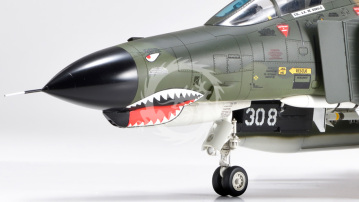 F-4E Phantom II Early Zoukei-Mura SWS48-10 skala 1:48  Nowy model do samodzielnego posklejania i pomalowania, nie zawiera kleju ani farb.