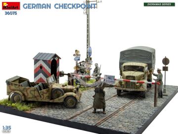 German Checkpoint. 3t Cargo Truck 3,6-36S & Kfz.1 Type 170VK w/ Feldgendarmerie - MiniArt 36075 skala 1:35