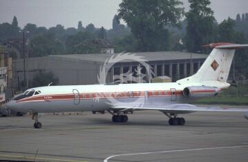 Tupolev Tu-134AK NVA DDR - Revaro RG-А079 1/144