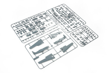 Zlin Z-526 Trener Master Profipack - Eduard 82185 skala 1/48