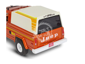 Jeep J-10 pickup with camper - Revell 14568 skala 1/24