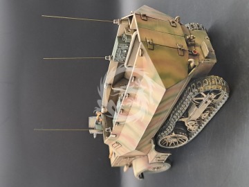 Leichter Schutzenpanzerwagen P-107 U-304(f) - Km Model KM-35002 skala 1/35 