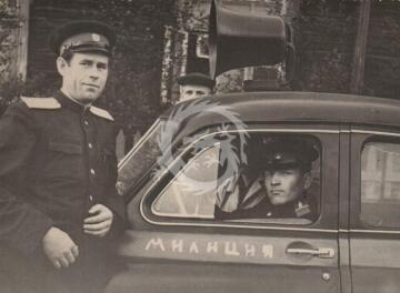 R-10 bullhorn  type2 (for Moskvich 400/GAZ M20) - Start 43 St-23 skala 1/24